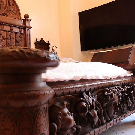 B&B Goldmund Napoli Dış mekan fotoğraf