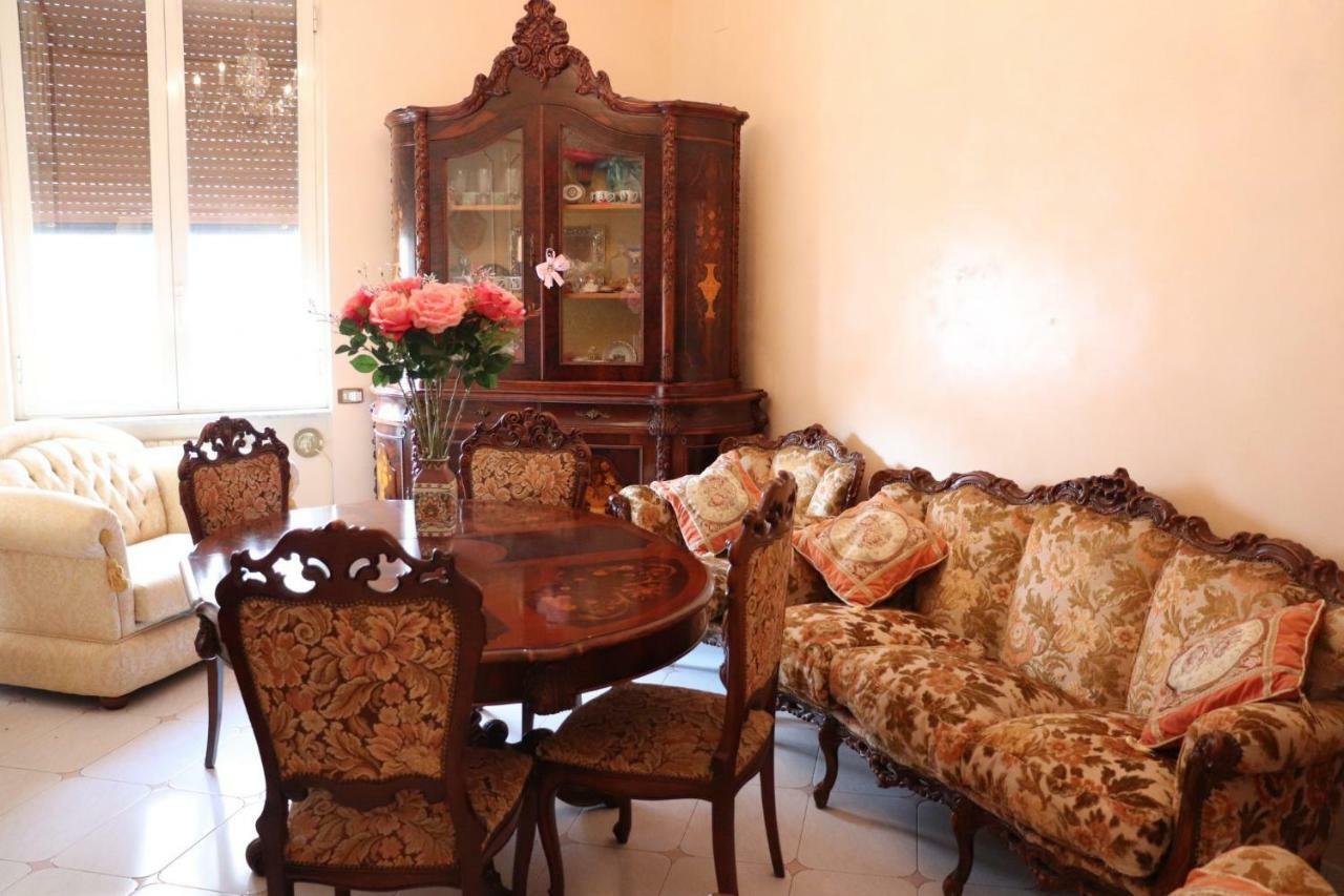 B&B Goldmund Napoli Dış mekan fotoğraf