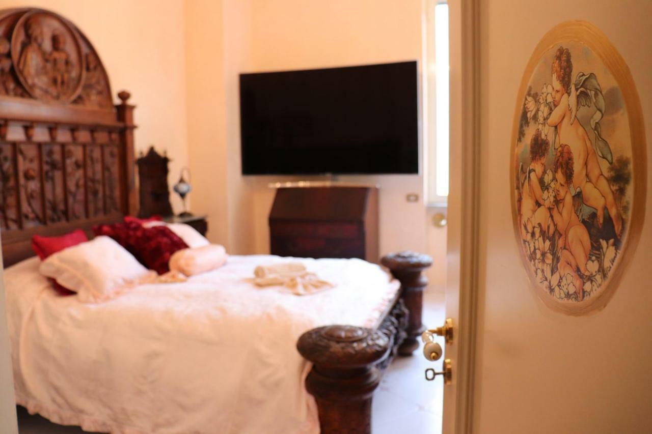 B&B Goldmund Napoli Dış mekan fotoğraf