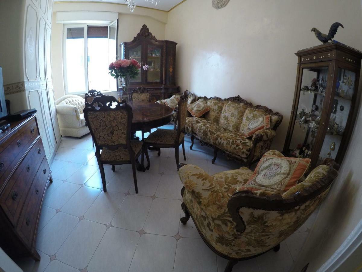 B&B Goldmund Napoli Dış mekan fotoğraf